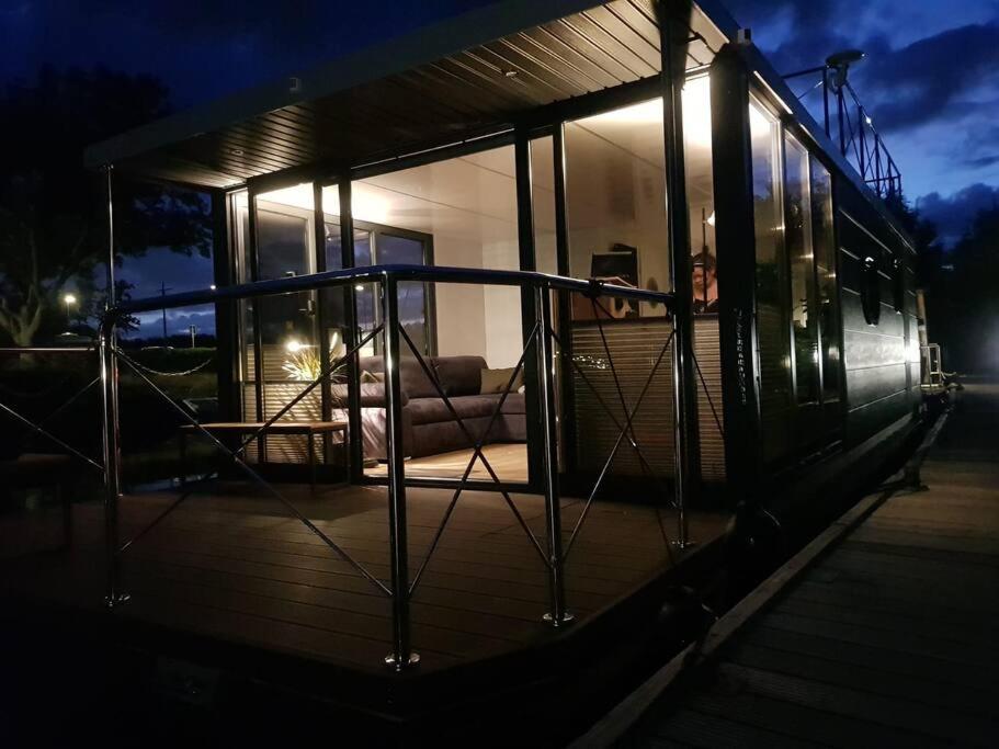 Modern, Brand New Houseboat Near Amsterdam Monnickendam Exterior foto