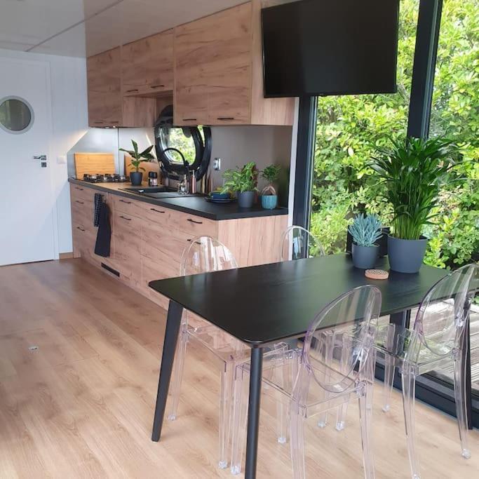 Modern, Brand New Houseboat Near Amsterdam Monnickendam Exterior foto