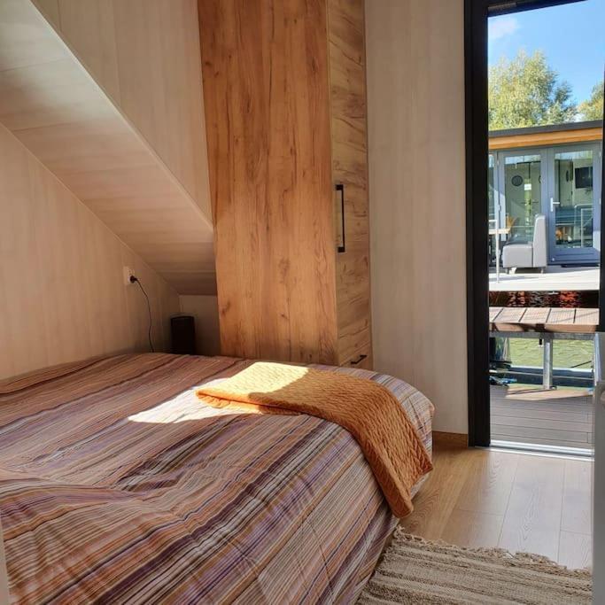 Modern, Brand New Houseboat Near Amsterdam Monnickendam Exterior foto